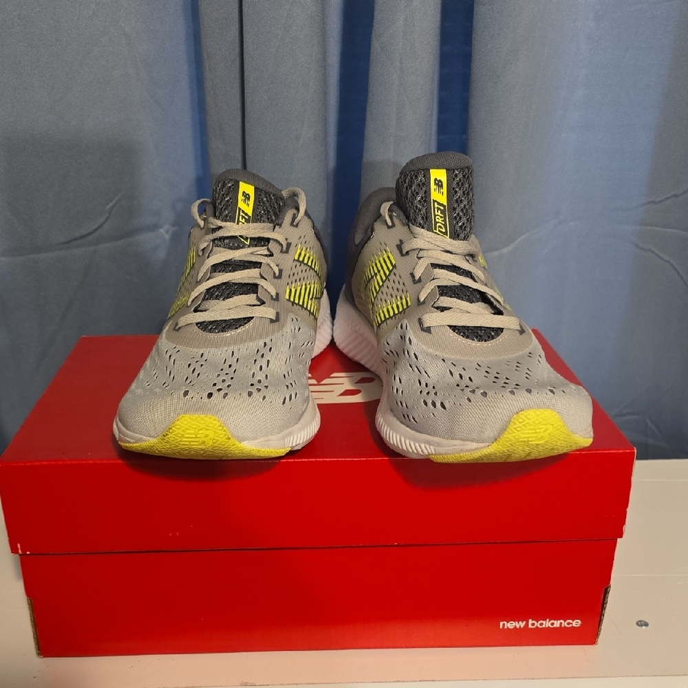 New Balance Men's Athletic Shoes in Gray and Yellow